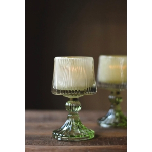 Lysholder på stett grønn